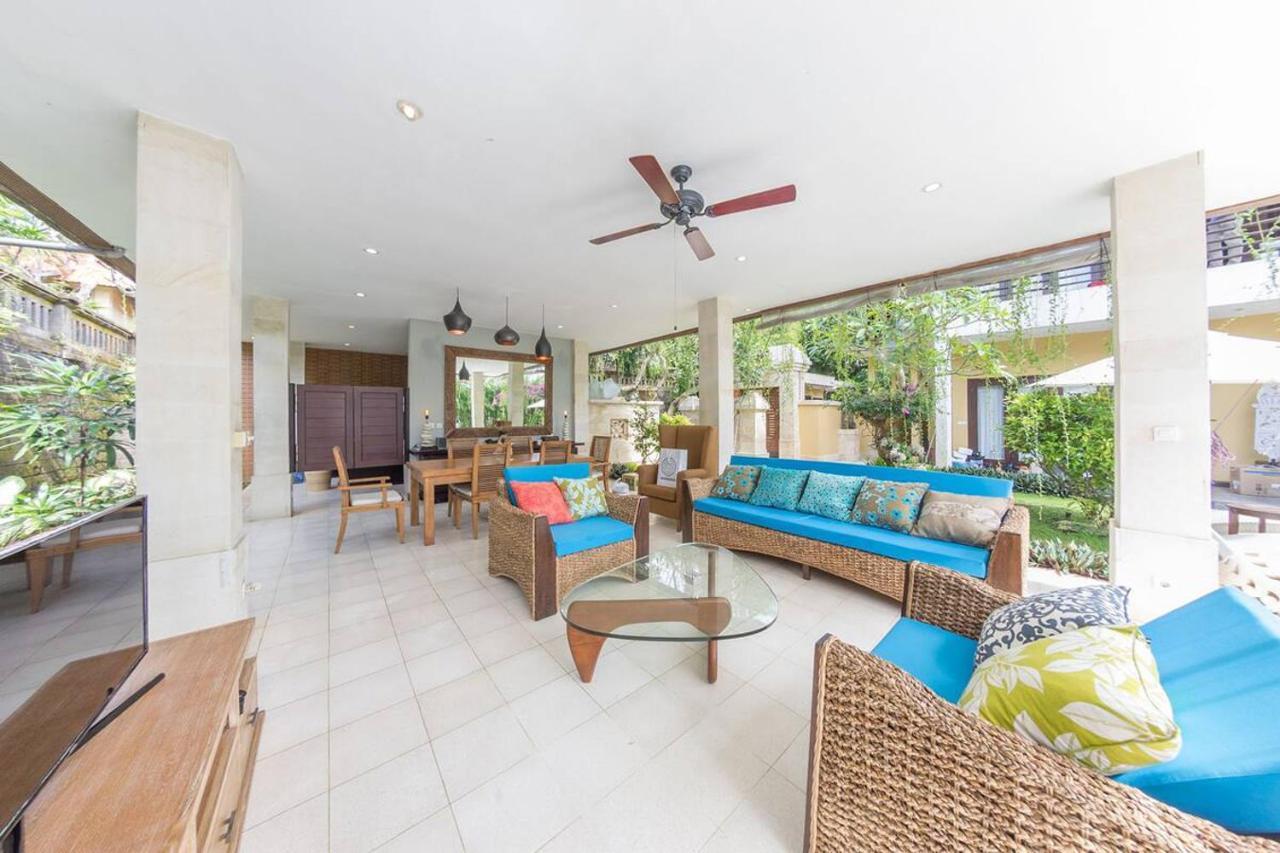 Villa Simone Bali Ungasan Buitenkant foto